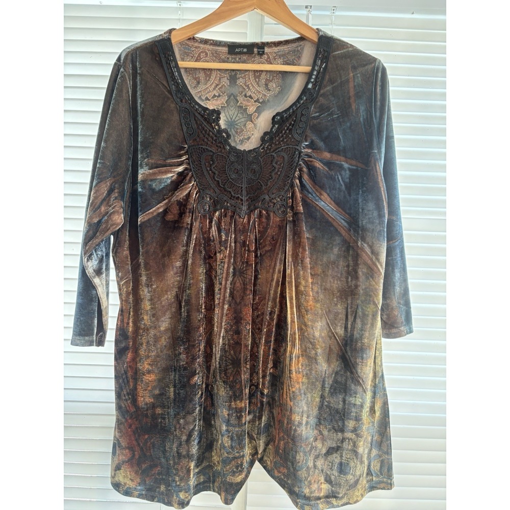 One World Tunic Top Size XL Sublimation Boho‎ Velvet Studded Art Fairy Grunge